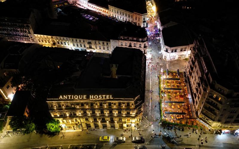 Antique Hostel - image 1