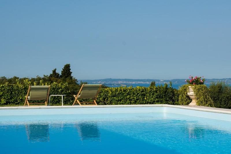 NEW Villa Tosca with pool in Bardolino - image 4