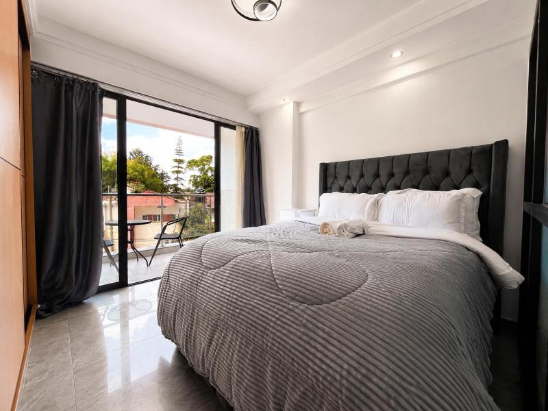 Lovely Lavington 1br - image 10