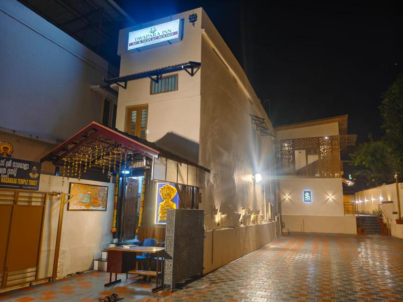 Dwapara Inn - image 14