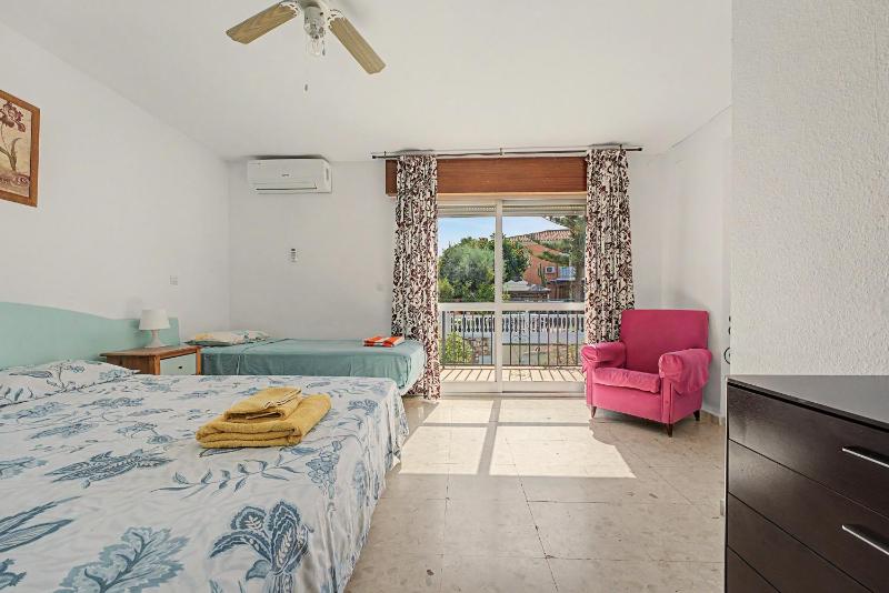 Chalet Mar y Tranquilidad - image 26
