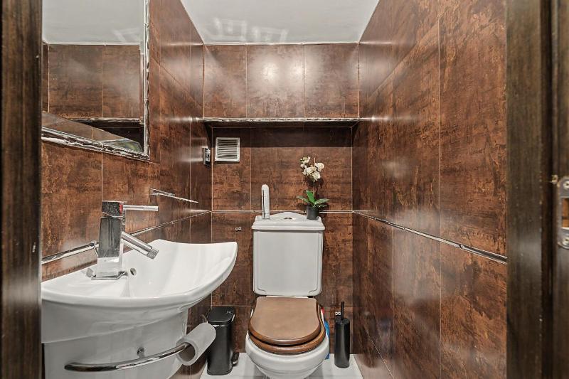 Townhouse In Playamar Sol Y Playa - image 29