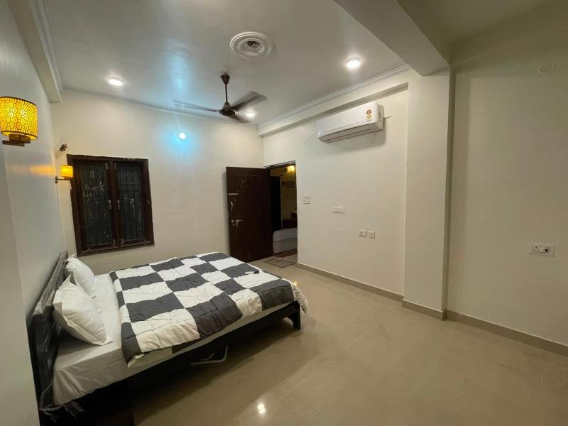 Leela Homestay-Varanasi-Two BHK luxury apartment - image 14