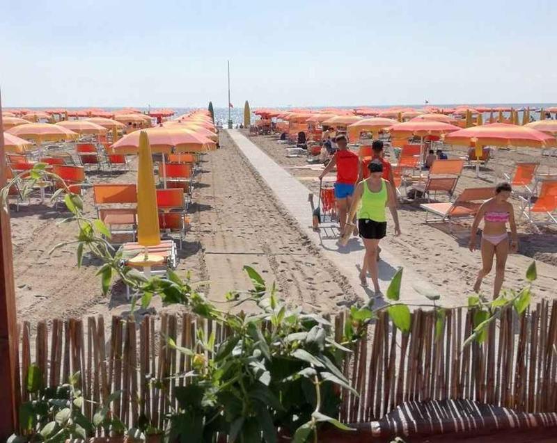 Apartment near Beach in Rosolina Mare 37073 - image 12