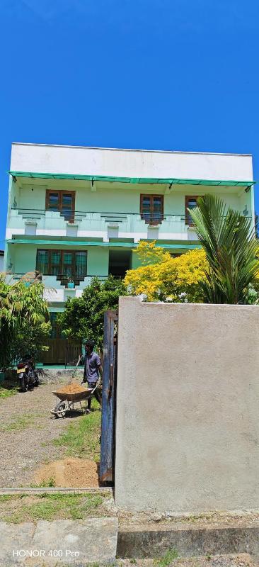 new blue topaz guest house - image 4
