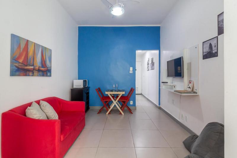 Estudio a 6 min da Praia - Copacabana Posto 6 - JC406 - image 3