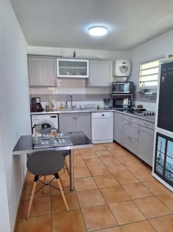 Appartement confortable Sainte-Luce 60 m² terrasse - image 11