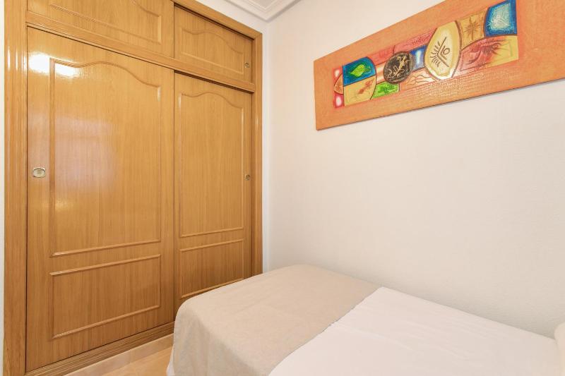 Magnifico chalet con piscina - image 16