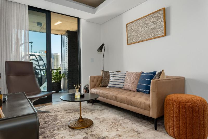 Station House Apartments - image 1