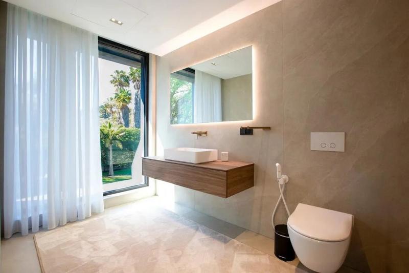 AntibesLuxuriousResidence - image 25
