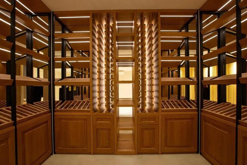 AntibesLuxuriousResidence - image 16