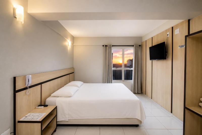 HOTEL VINTE UM - image 33
