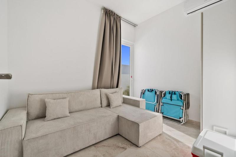 Caya Erasmus 18 - image 15