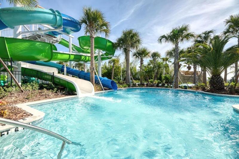 Windsor Island Oasis - image 19
