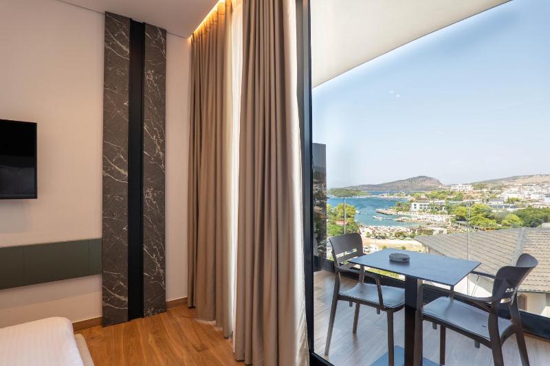 Hotel NOBBU'S Ksamil - image 7