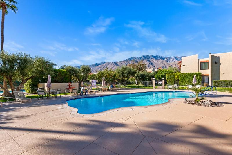 Modern Palm Springs Condo | Views Pools & Tennis - image 43