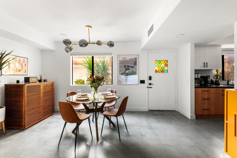 Modern Palm Springs Condo | Views Pools & Tennis - image 33
