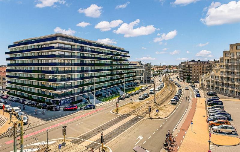 3 Bedroom Luxurious Apartment In Oostende - image 9