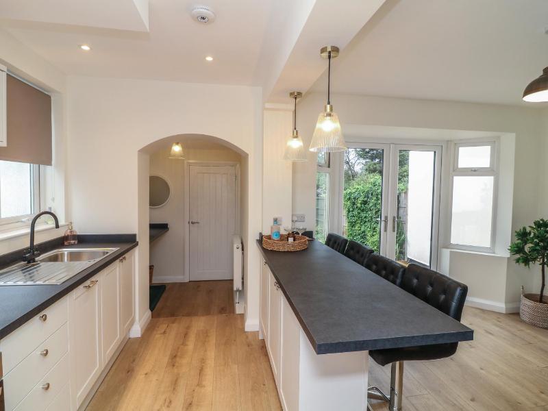 No 40 Rufford Road - image 21