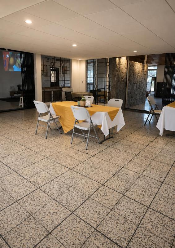 Hotel Alcántara Escalón - image 8