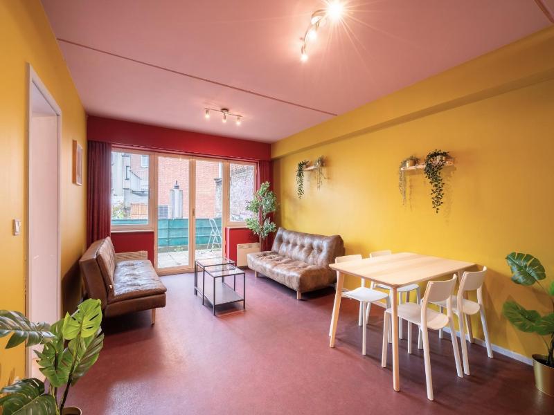 Cosy Antwerp apartment stay - image 1