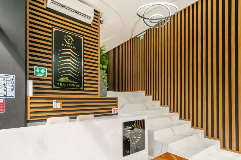 Rooftop Pool Studio Steps To Coco Beach - image 15