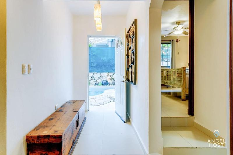 6Br Villa W Pool Bbq & Backyard - image 26