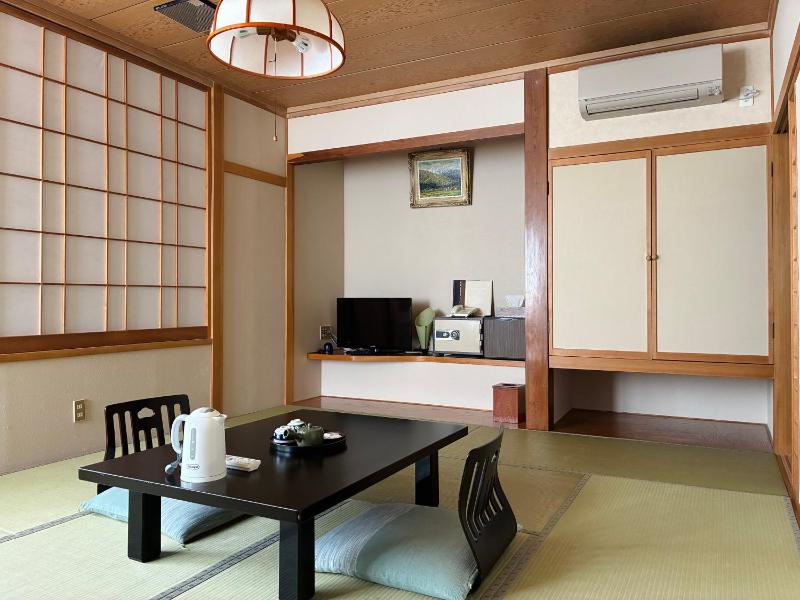 Hakuba Onsen Ryokan Shirouma-so - image 22
