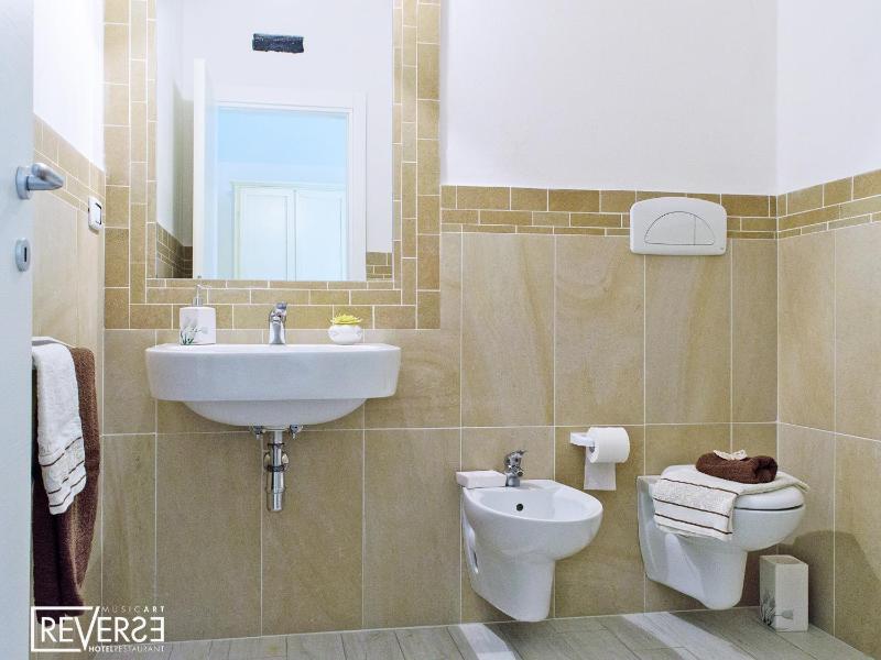 Double or Twin Room with Bathroom image 1