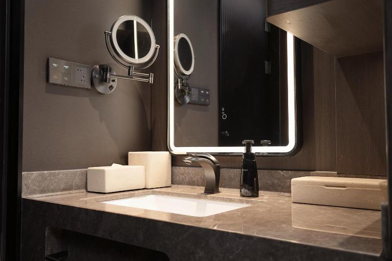 Atour Origin Hotel Chengdu Kuan-Zhai Alley Changshun Street - image 14