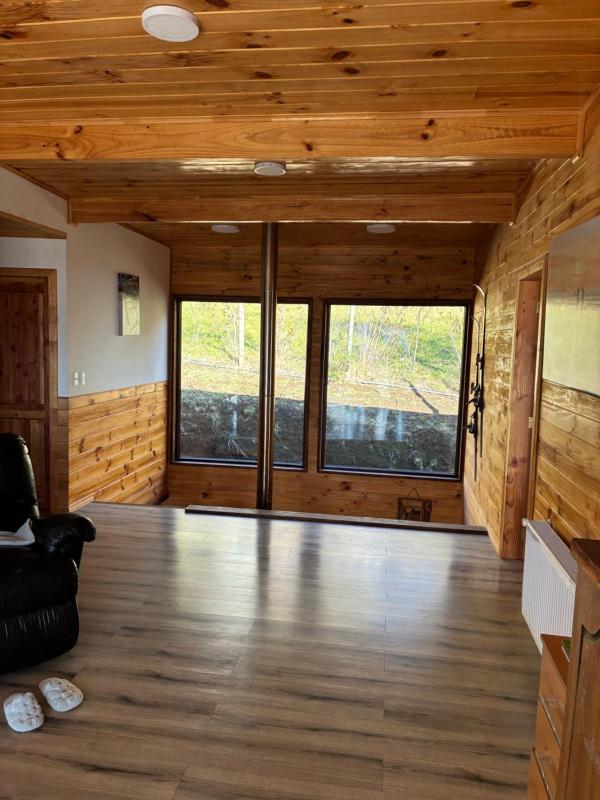 Casa Paihuen a 29km de Pucon Vista al Lago - image 34