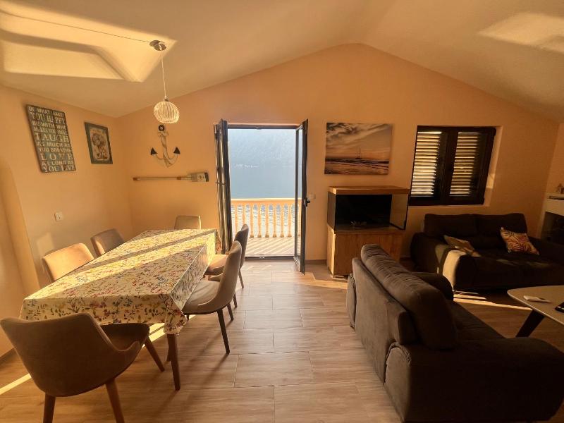 MINA SeaView - image 1