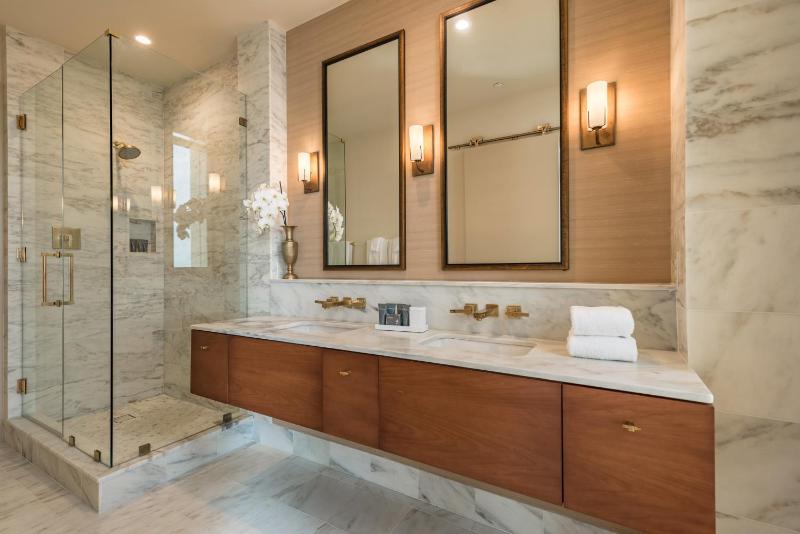 The Dewberry Charleston - image 3