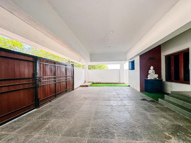 Moon Velvet Villa's - image 14