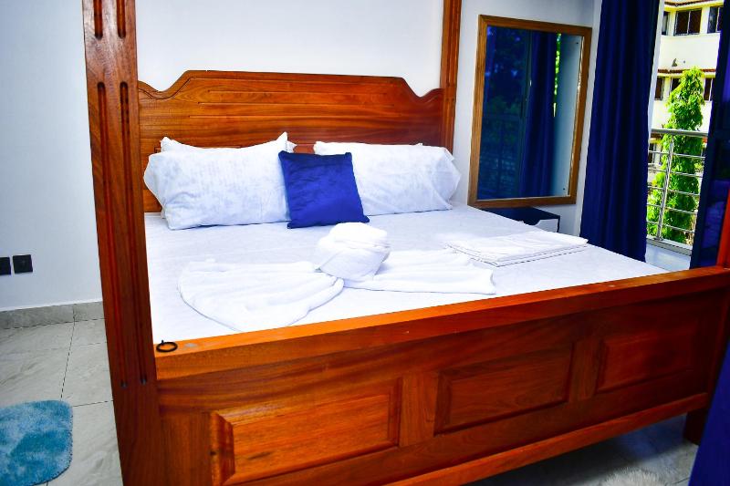Living Good Homes - image 6