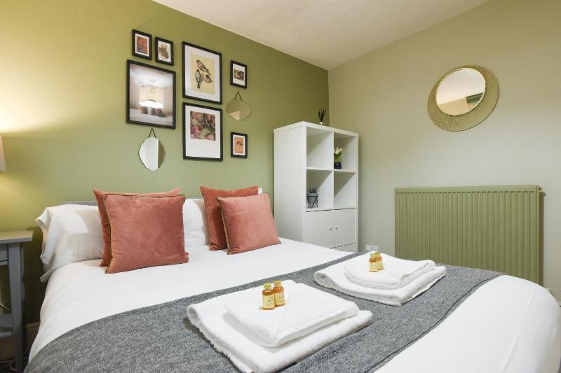 Air Maison - Apartment near Historic Dockyard - image 8