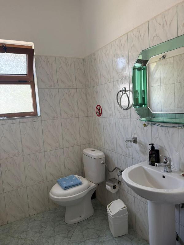 City Center Apartments - Free Parking - image 10
