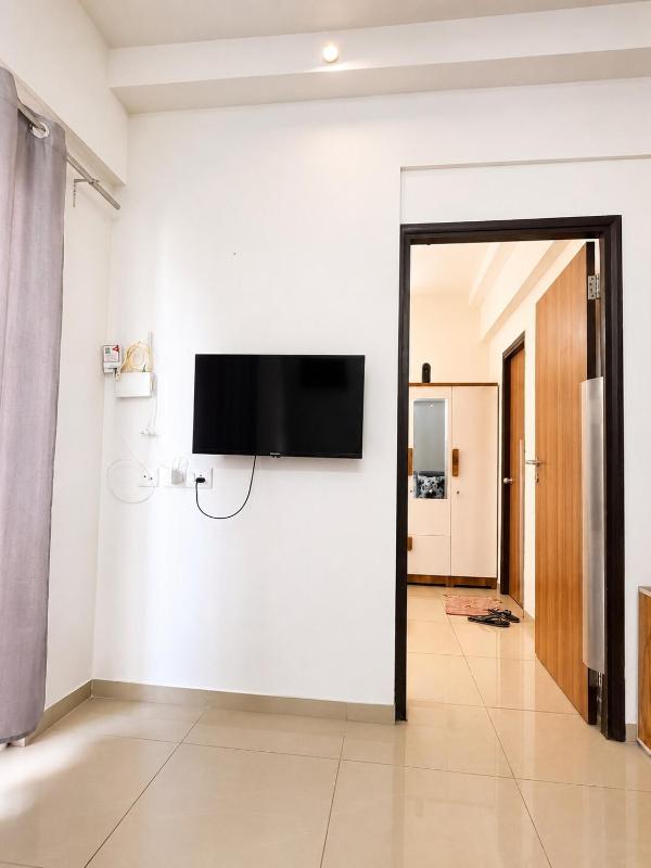 Premium Studio Apts in Riverdale Suites Kharadi Pune - image 9