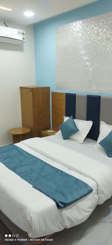 Hotel Radhe Royal - image 7