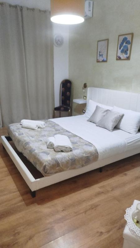 Two rooms - image 1
