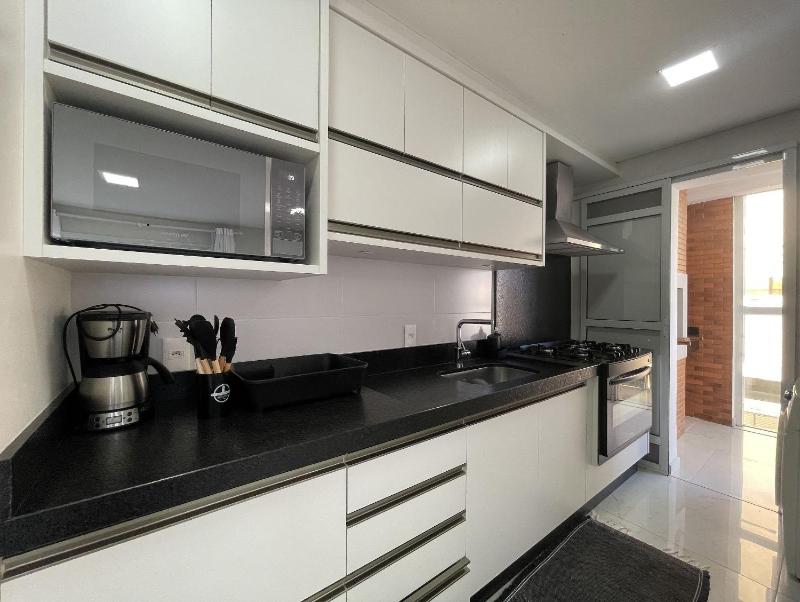 Maria Eduarda 201 - Apartamento com 3 quartos a apenas 3 minutos da praia - image 7