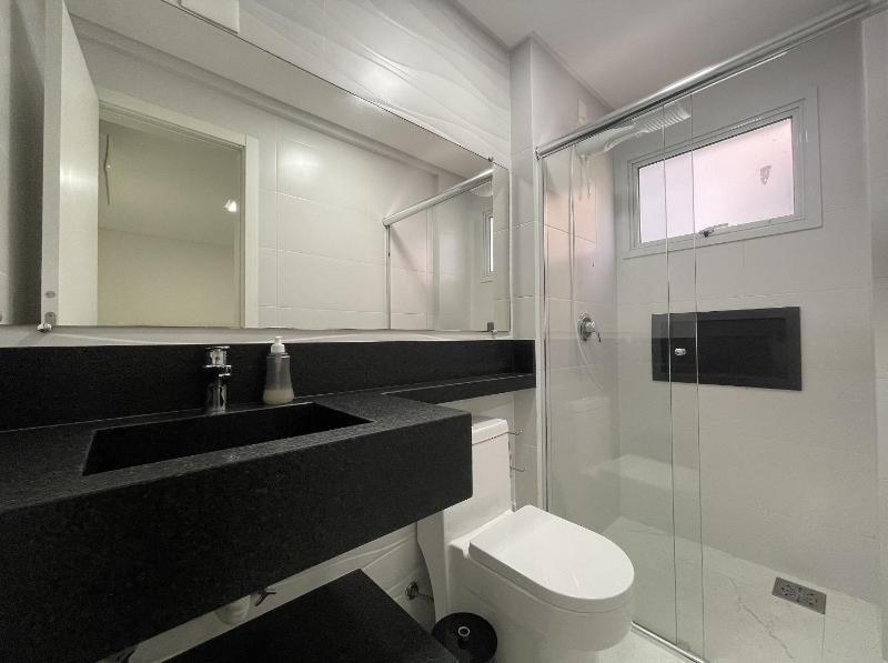 Maria Eduarda 201 - Apartamento com 3 quartos a apenas 3 minutos da praia - image 10