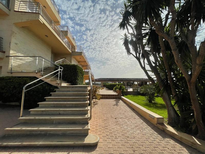 Huge house in Palma - image 38
