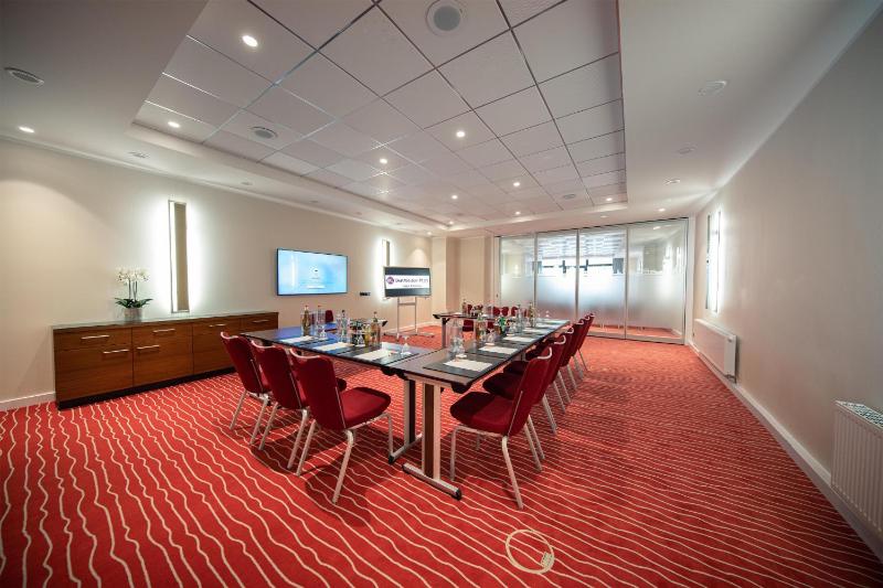 Best Western Plus Hotel Excelsior - image 47