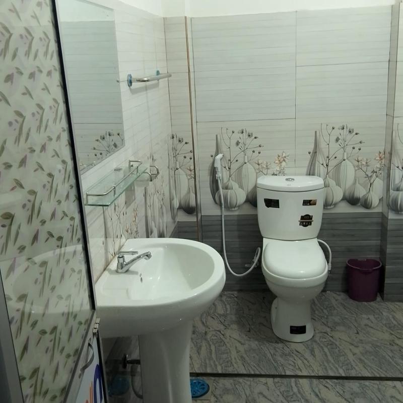 Breeze House - image 11