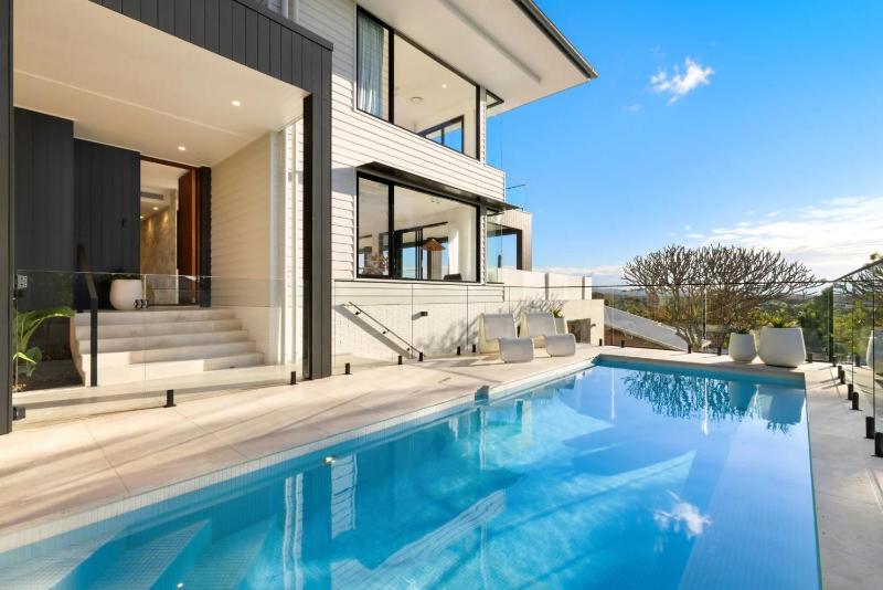 RACHANA Villa - image 2