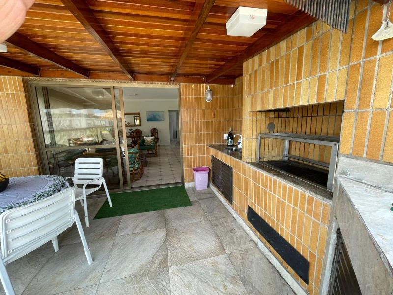 Cobertura 3 dorms - Piscina - Churrasqueira - 200 metros praia - image 4