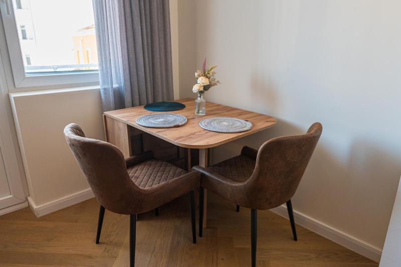 New Central 2BR Premium Apartment - image 11