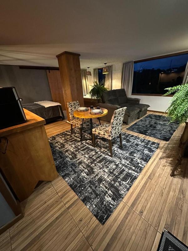 Loft Boutique no Capivari hidro vista muito charme - image 16
