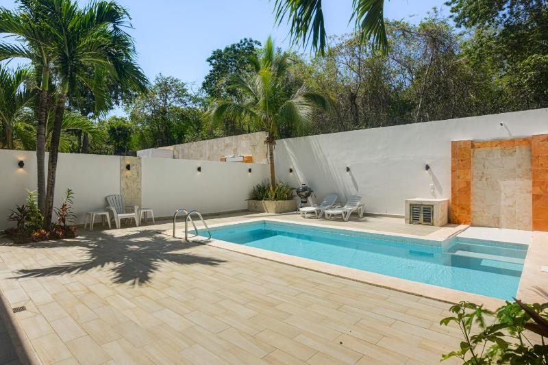 1 Mi to Beach: Luxe Playa Del Carmen Home w/ Pool - image 13